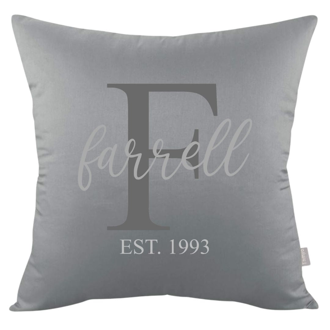 Housse d’oreiller familiale personnalisée 18 x 18 - Nom de famille et année d’établissement