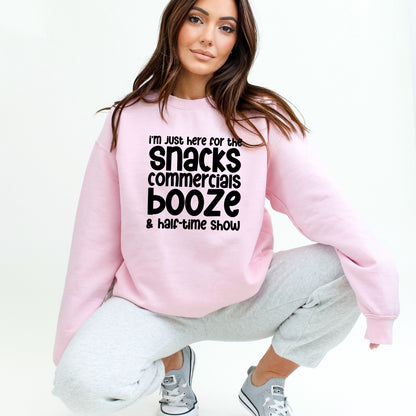 I'm just here for the snacks, commercials, booze & halftime show - Fun Football Crewneck Sweatshirt