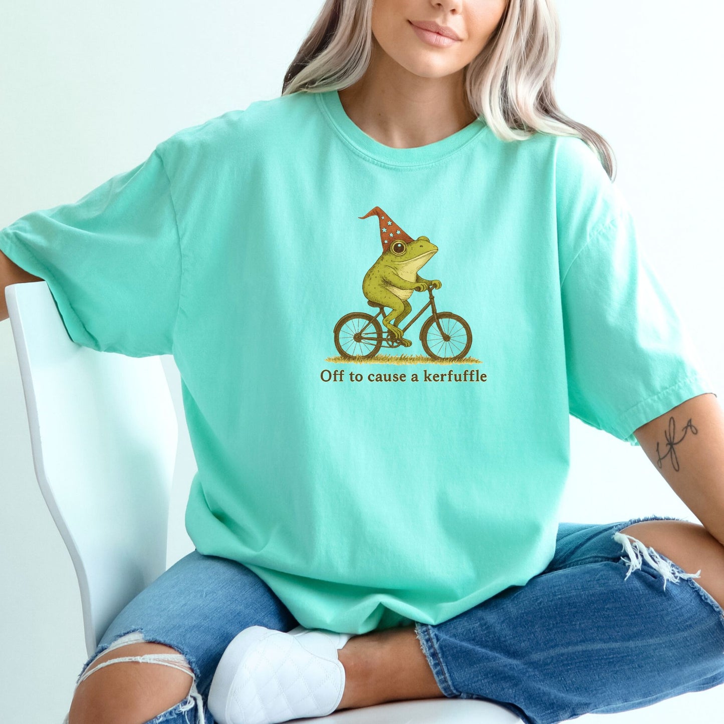 Off to cause a Kerfuffle - Funny Frog Meme Comfort Colors ® Heavyweight Ring Spun T-shirt