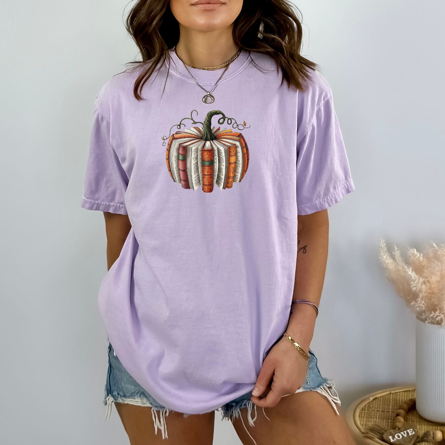 Book Lover Pumpkin - Comfort Colors ® Heavyweight Ring Spun Tee