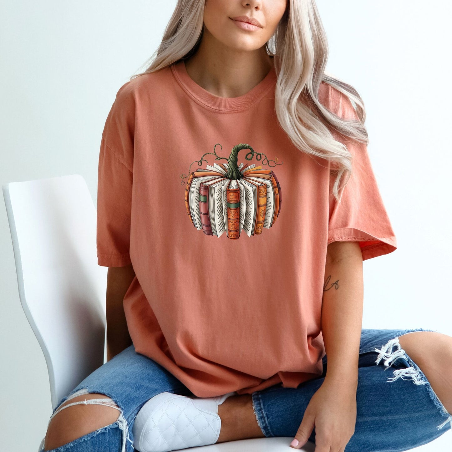 Book Lover Pumpkin - Comfort Colors ® Heavyweight Ring Spun Tee