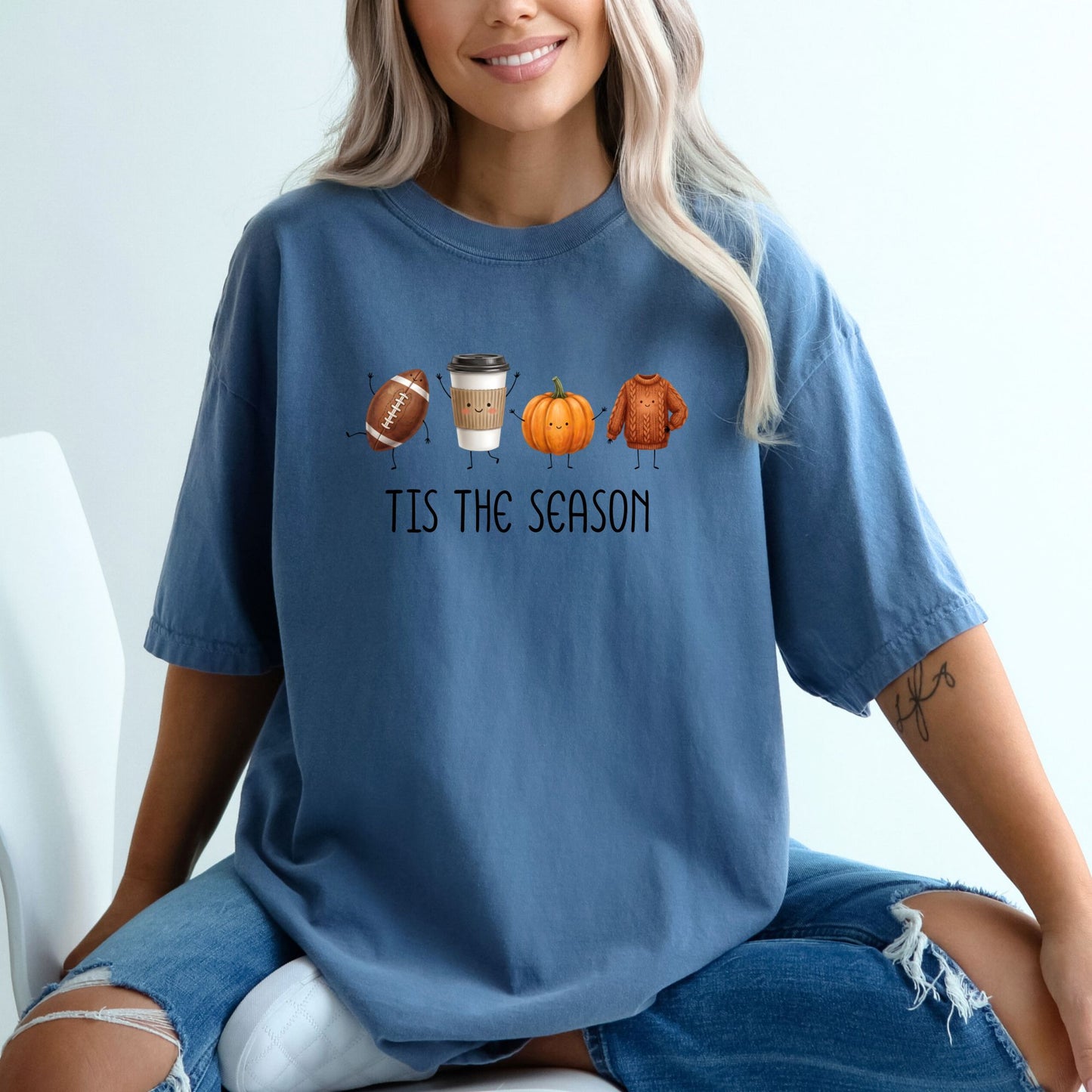 Tis' The Season | Football, Coffee, Pumpkins & Sweaters | Comfort Colors® Doodle Art T-Shirt