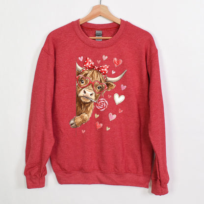 Adorable Peeking Valentine Highland Cow - Heavy Blend Crewneck