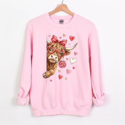 Adorable Peeking Valentine Highland Cow - Heavy Blend Crewneck