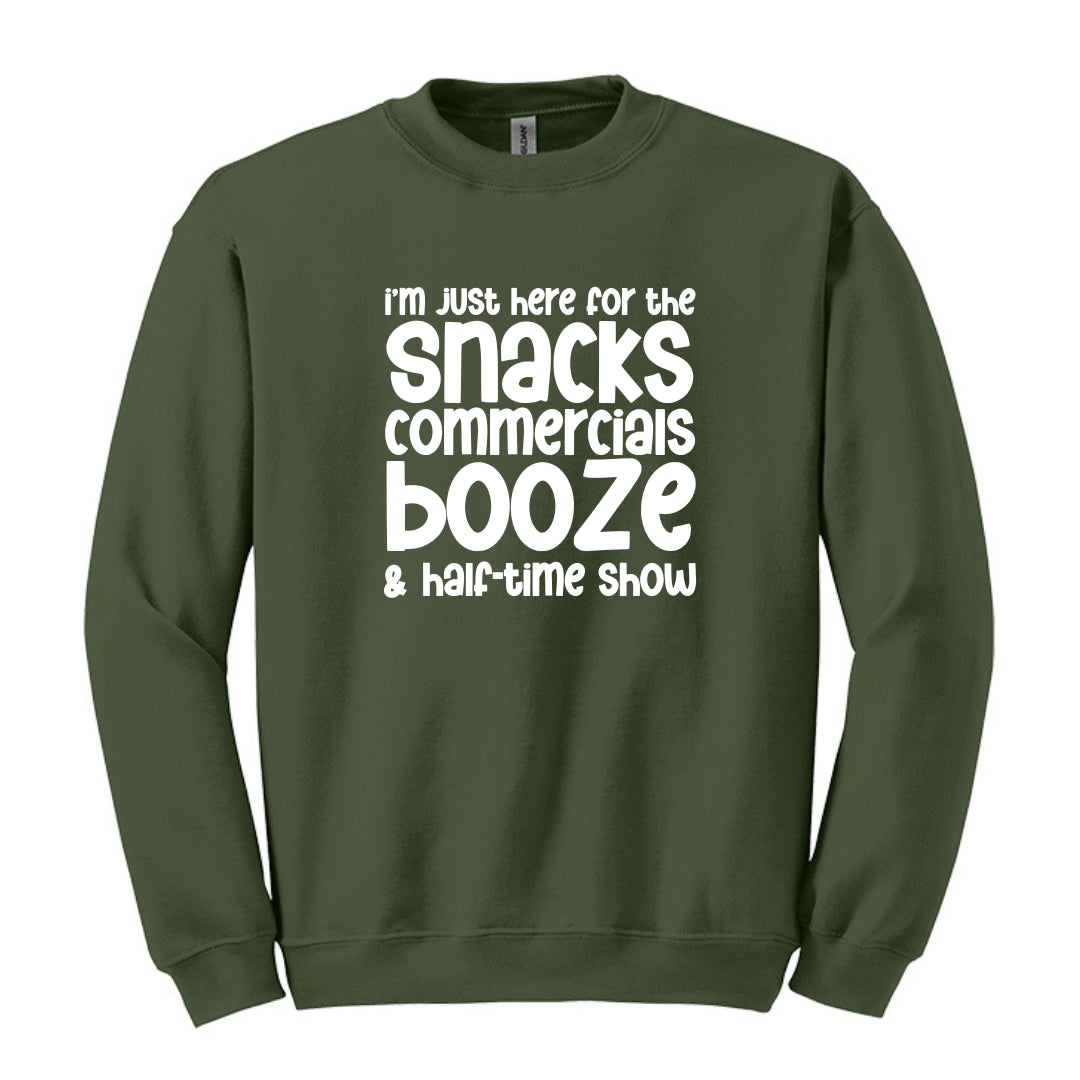 I'm just here for the snacks, commercials, booze & halftime show - Fun Football Crewneck Sweatshirt