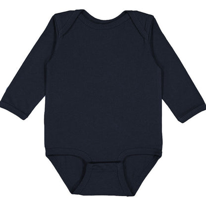 On Sundays we watch football with Daddy/Grandpa - Infant Long Sleeve Bodysuit