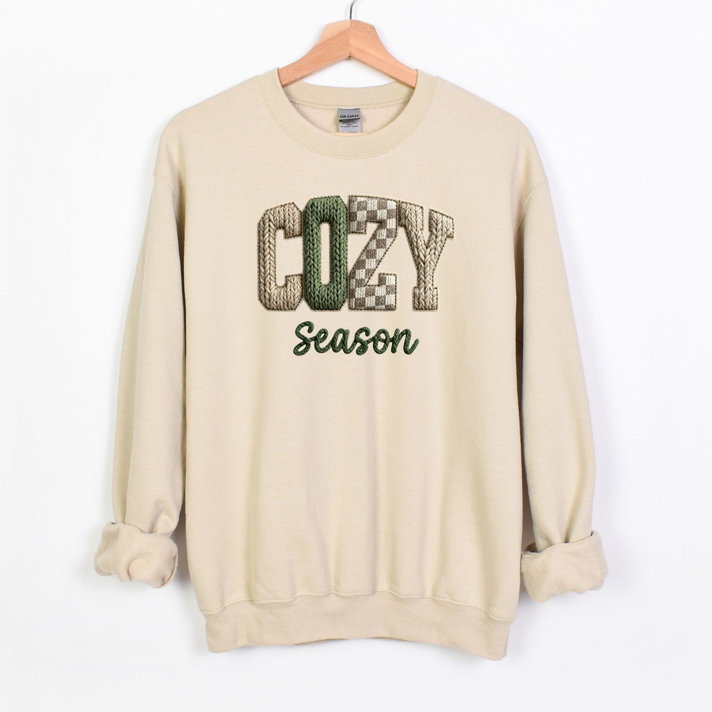 COZY SEASON CREWNECK SWEATSHIRT