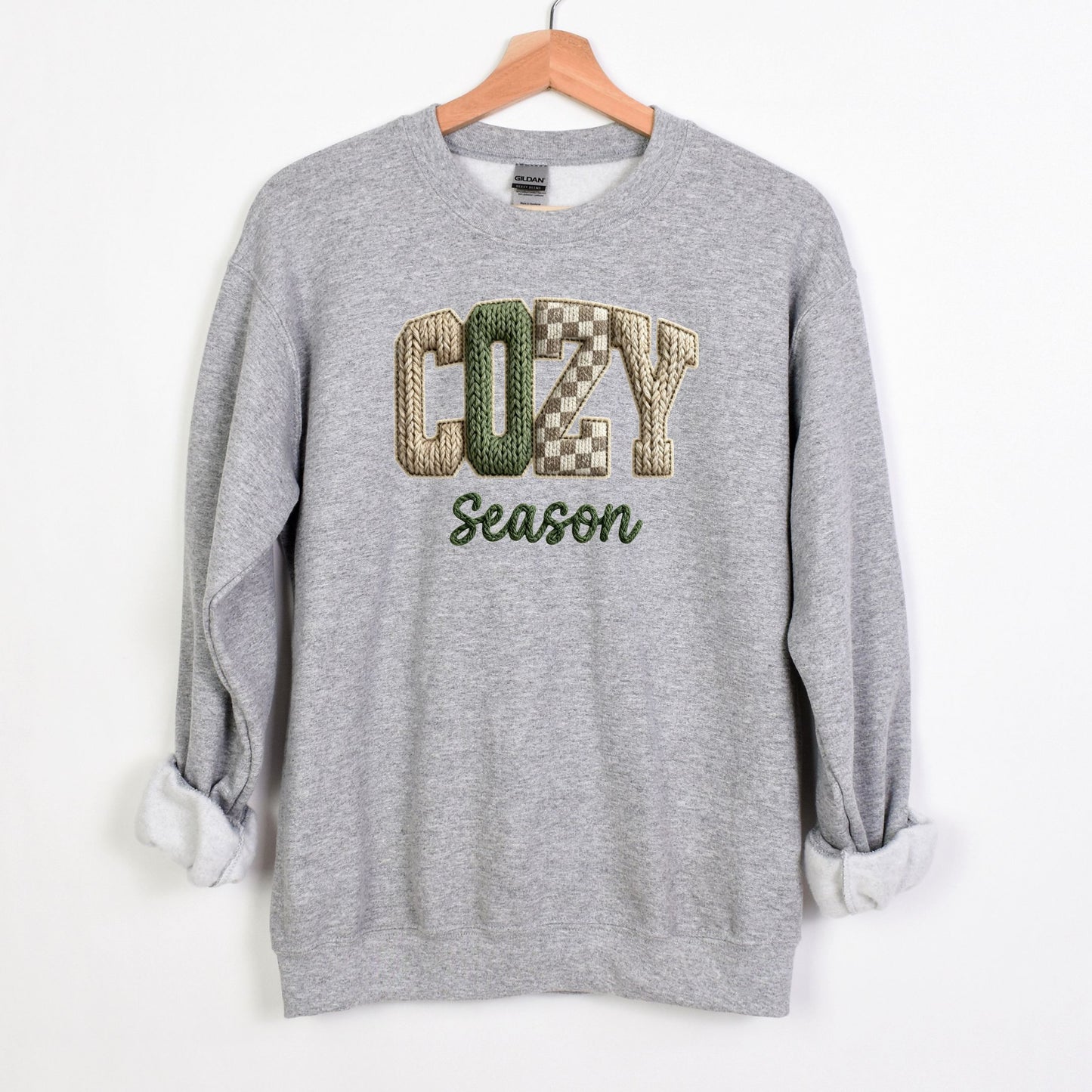 COZY SEASON CREWNECK SWEATSHIRT