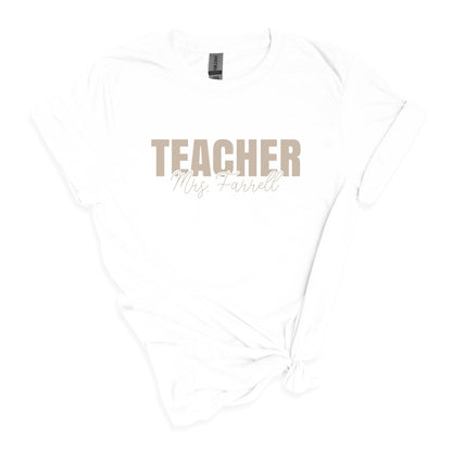 T-shirt ENSEIGNANT - Personnalisé avec le nom de l’enseignant ! 
